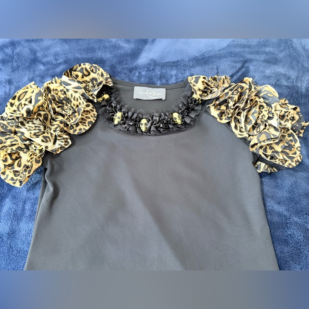 MCQ Alexander McQueen ruffled cheetah animal print sleeves top small - Picture 2 of 6